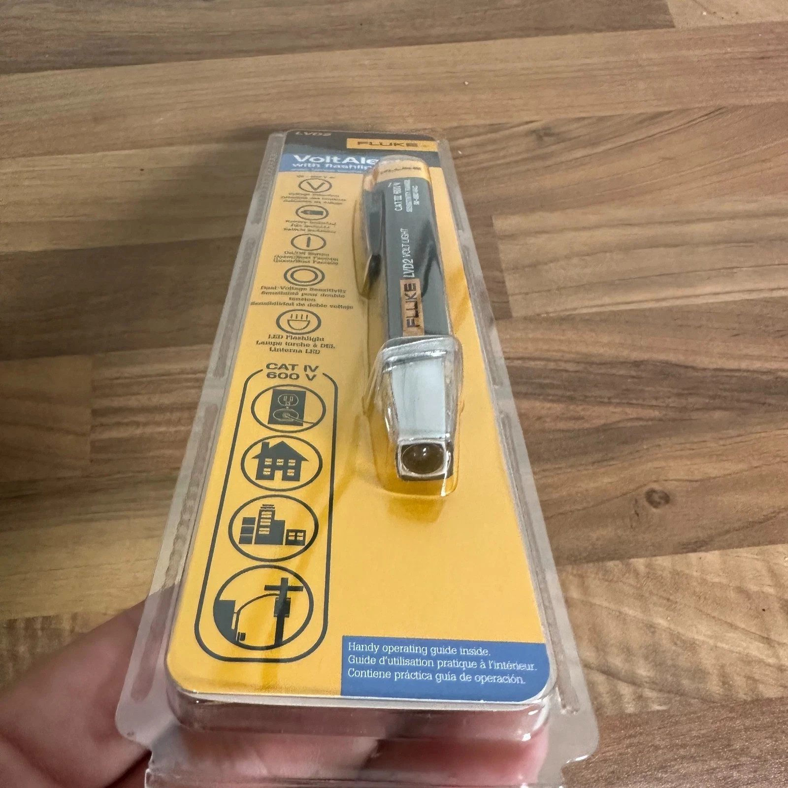 Fluke LVD2 Voltage Detector Non-Contact Voltstick Volt Pen Tester Dual Sensor - Image 9