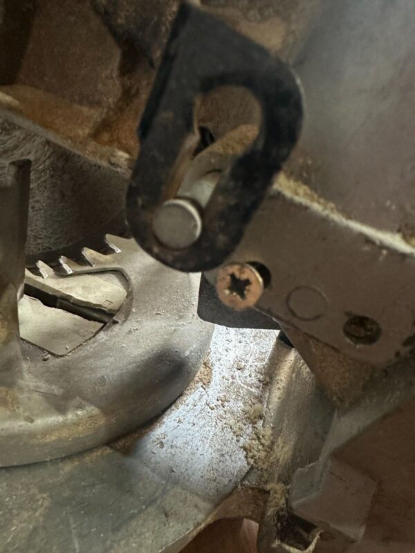 Makita LS1040 Compound Mitre Saw 110V 1650W 255mm Slide Bevel Cut