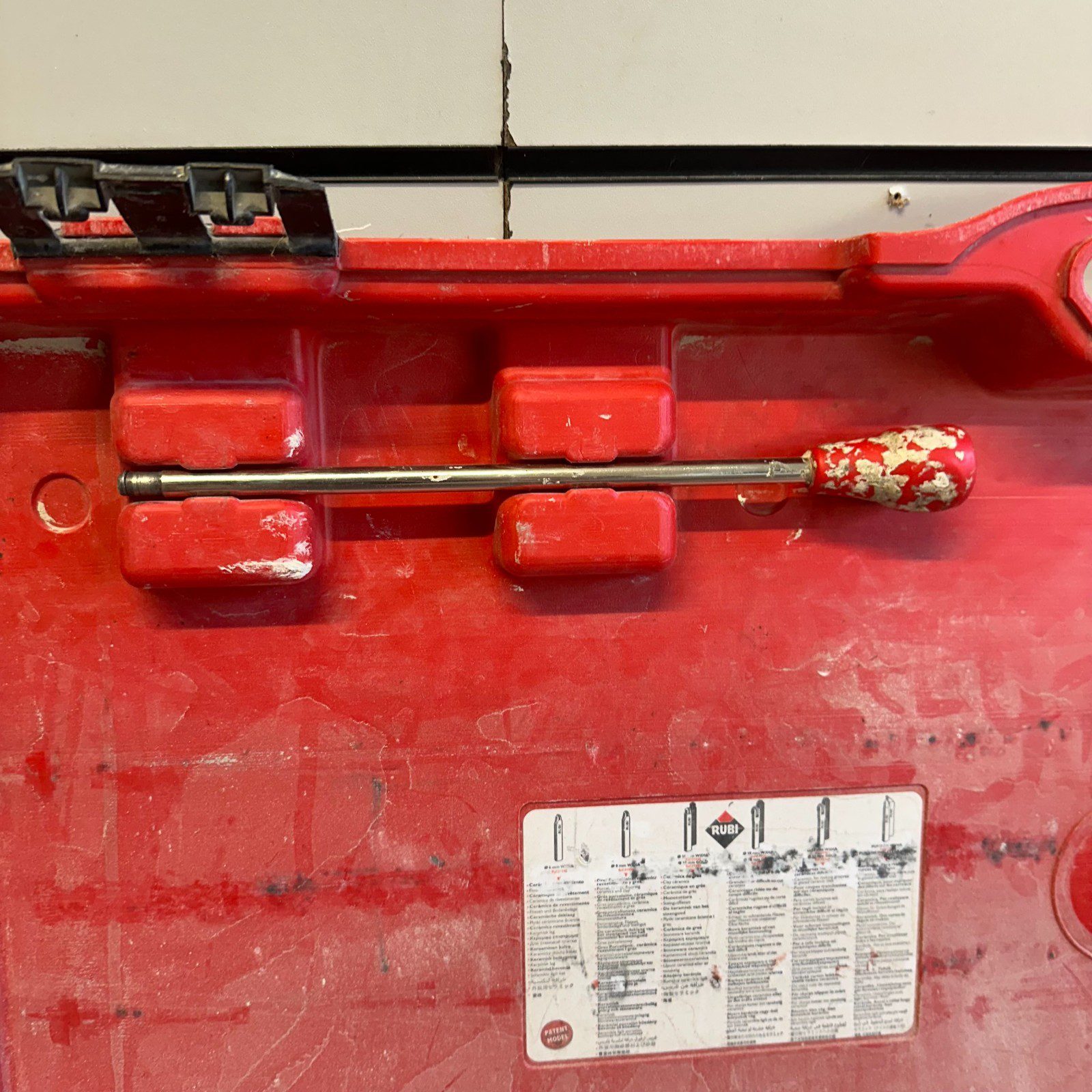 Rubi TS-70-Plus Manual Professional Ceramic Tile & Porcelain Cutter - Image 4