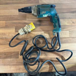 Makita FS2500 Drywall Screwdriver 110V 570W – High Speed Corded Screw Gun