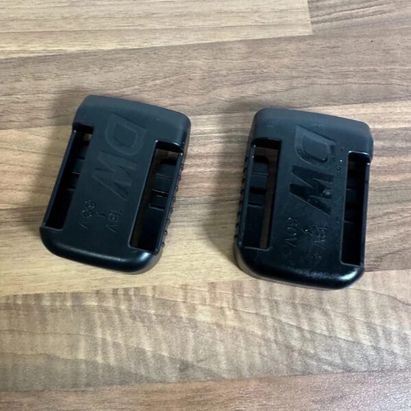 2x DeWalt Battery Holders Wall Mount Brackets for XR 18V Power Tool Storage