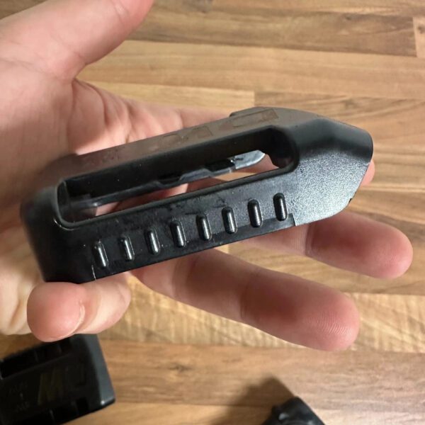 2x DeWalt Battery Holders Wall Mount Brackets for XR 18V Power Tool Storage