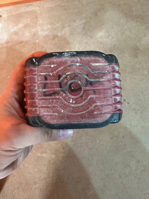 Bosch WCBAT612 18-Volt Lithium-Ion 2.0 Ah Wireless Charging Battery