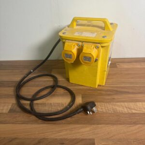 Carroll & Meynell 110V Transformer 1.5kVA 3.0kVA 2x 16A 240V Plug Site Use