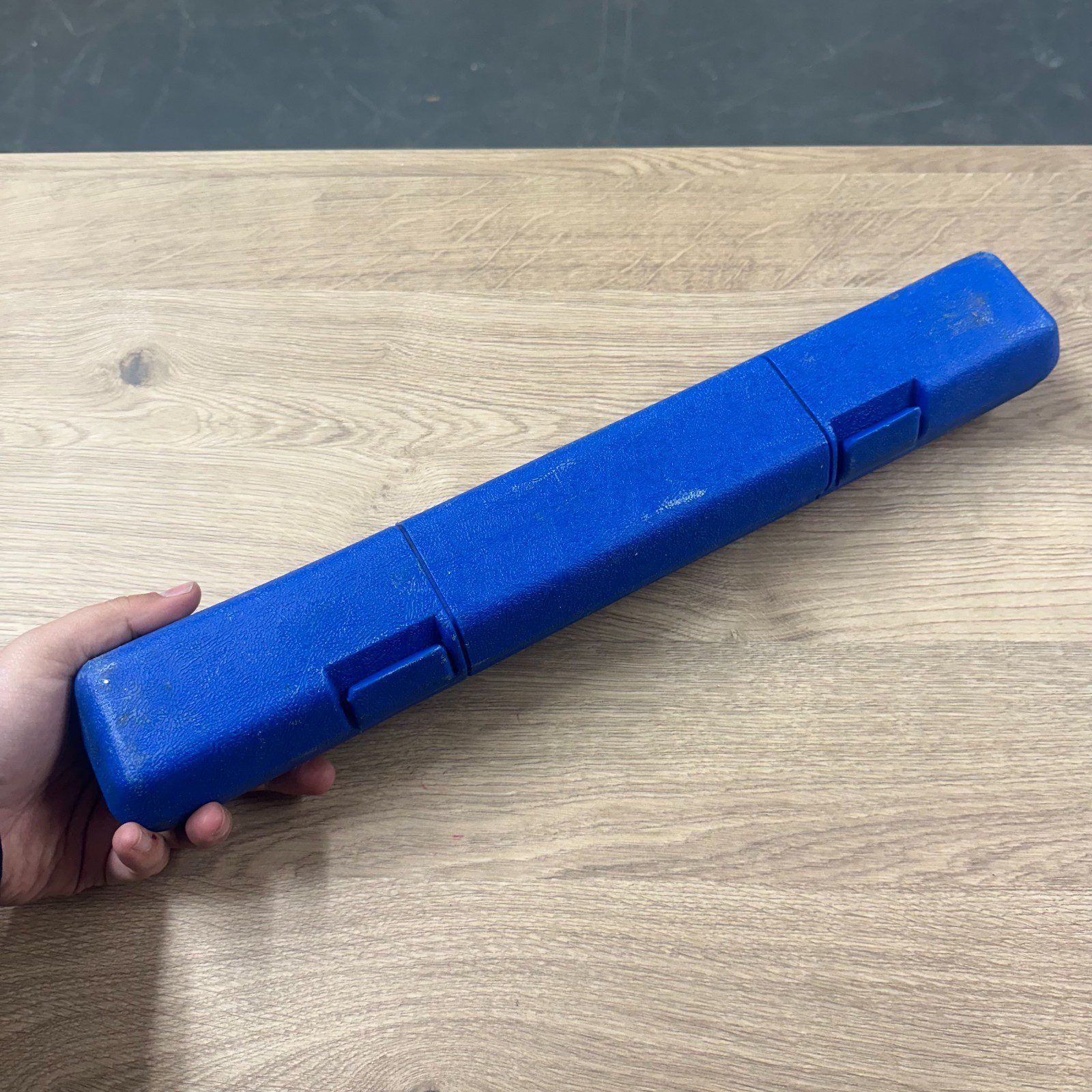 Laser Tools Torque Wrench 3/8" Drive 10–150 ft-lb – With Case - Image 18