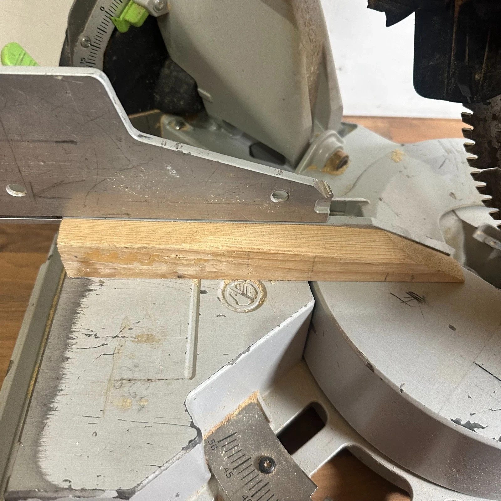 Festool Kapex KS120EB Sliding Compound Mitre Saw 260mm 1600W 120V – Used - Image 3