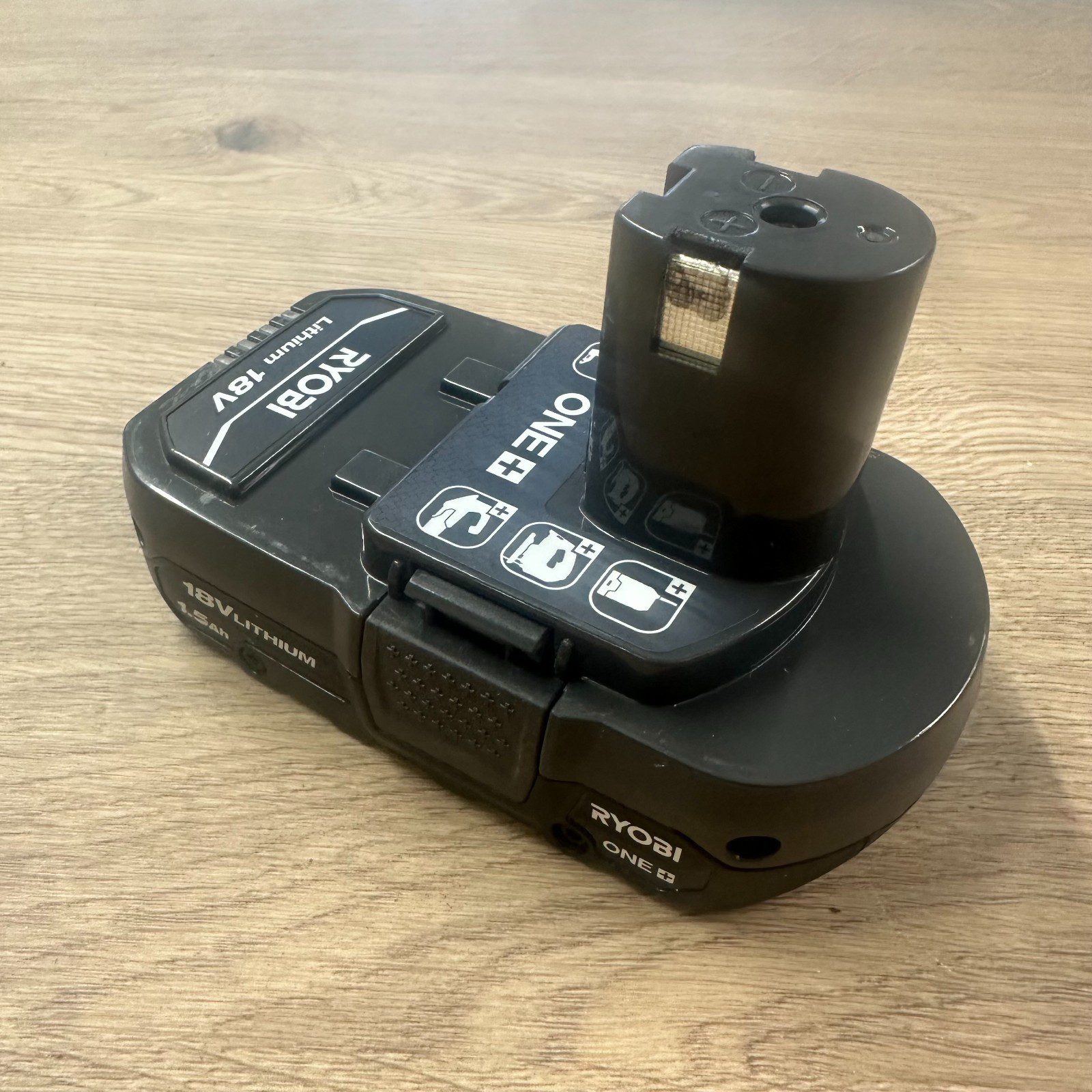 RYOBI Li-Ion Battery RB1815C ONE+ 18V 1.5 Ah Lithium With Fuel Gauge Powerful - Image 4