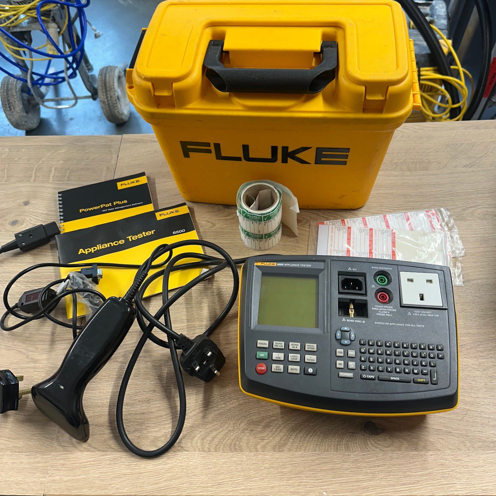 Fluke 6500 Appliance Tester PAT Electrical Safety Test Kit With Case - Image 1