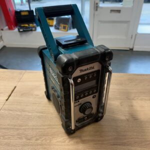 Makita DMR104 DAB FM Jobsite Radio 7.2–18V Bare Unit With Mains Charger
