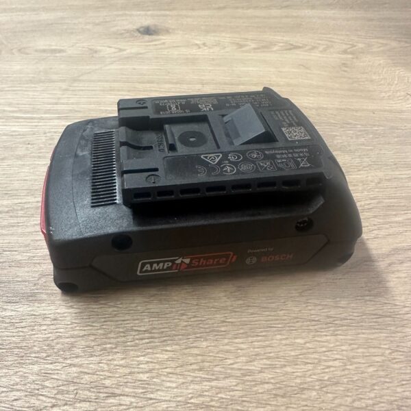 Bosch Professional 18v GBA 2.0Ah Li-Ion Battery AmpShare Bosch Professional