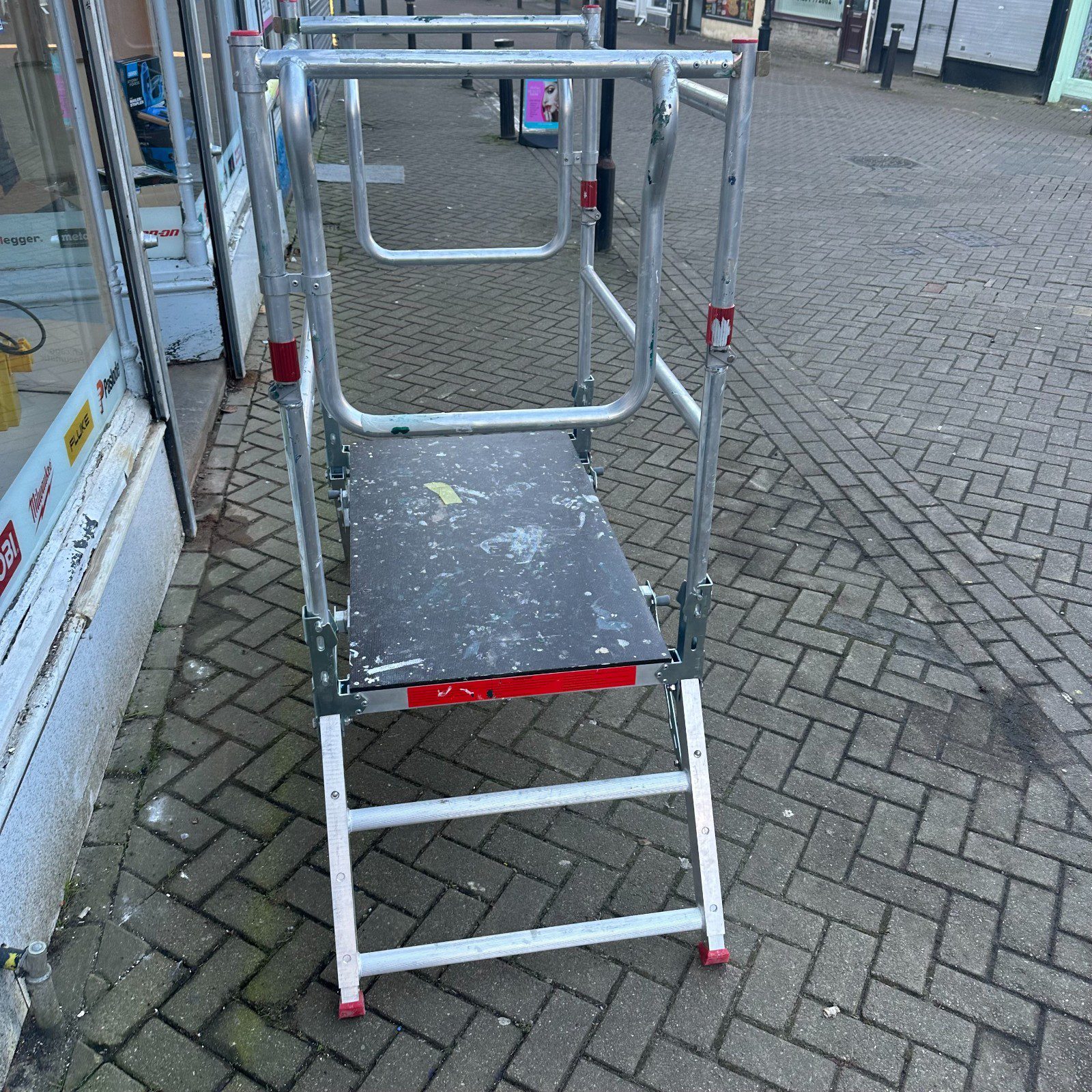 DeltaDeck Pop Up Platform Guard Rails 200kg SWL Folding Access Work Deck Job Pro - Image 9