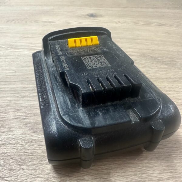 DeWalt DCB181 XR Battery 18V 1.5Ah Li-Ion Rechargeable Power Tool Pack