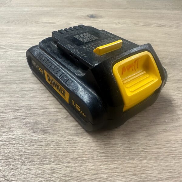 DeWalt DCB181 XR Battery 18V 1.5Ah Li-Ion Rechargeable Power Tool Pack