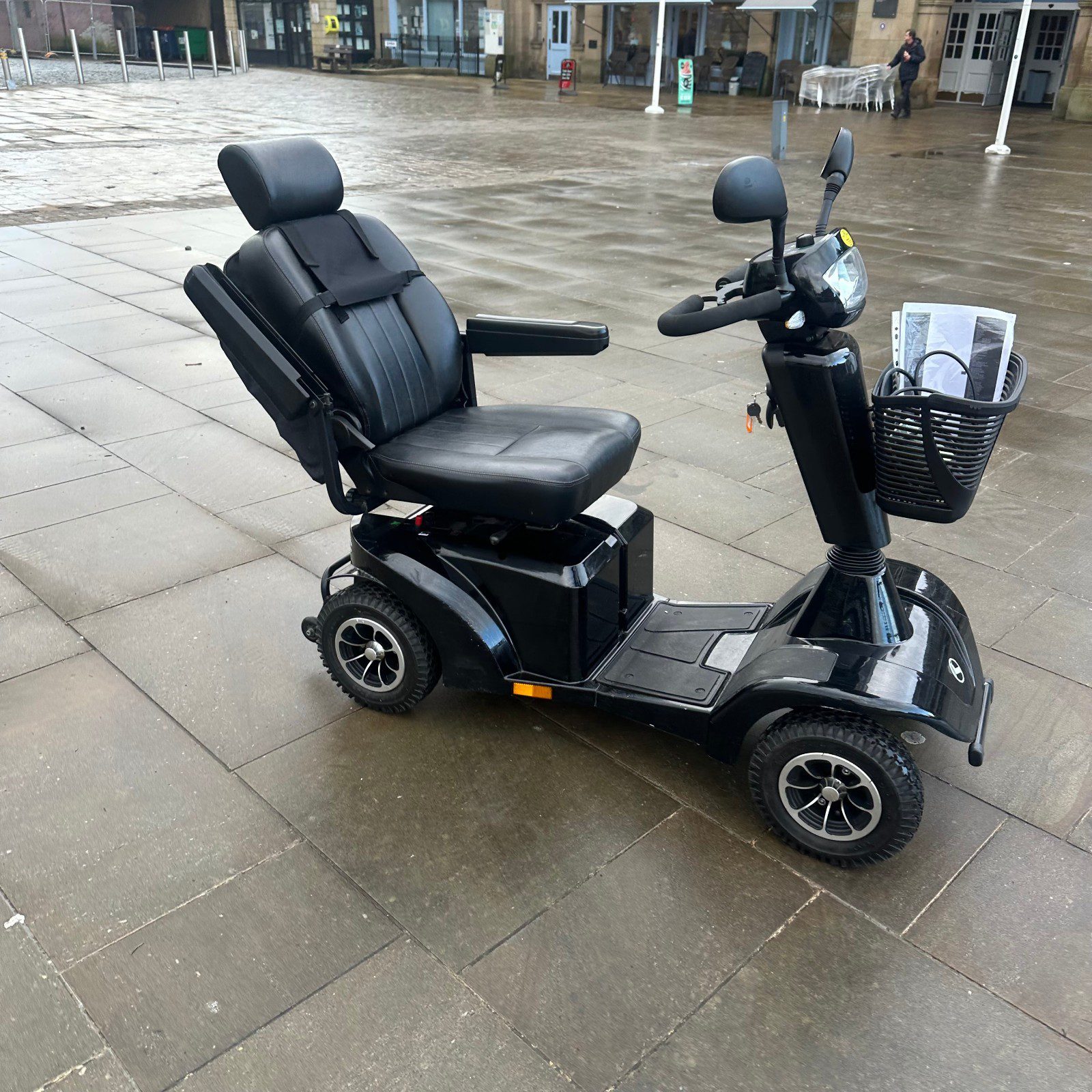 Sterling S700 Electric Mobility Scooter 8mph All-Terrain Road Legal - Image 7