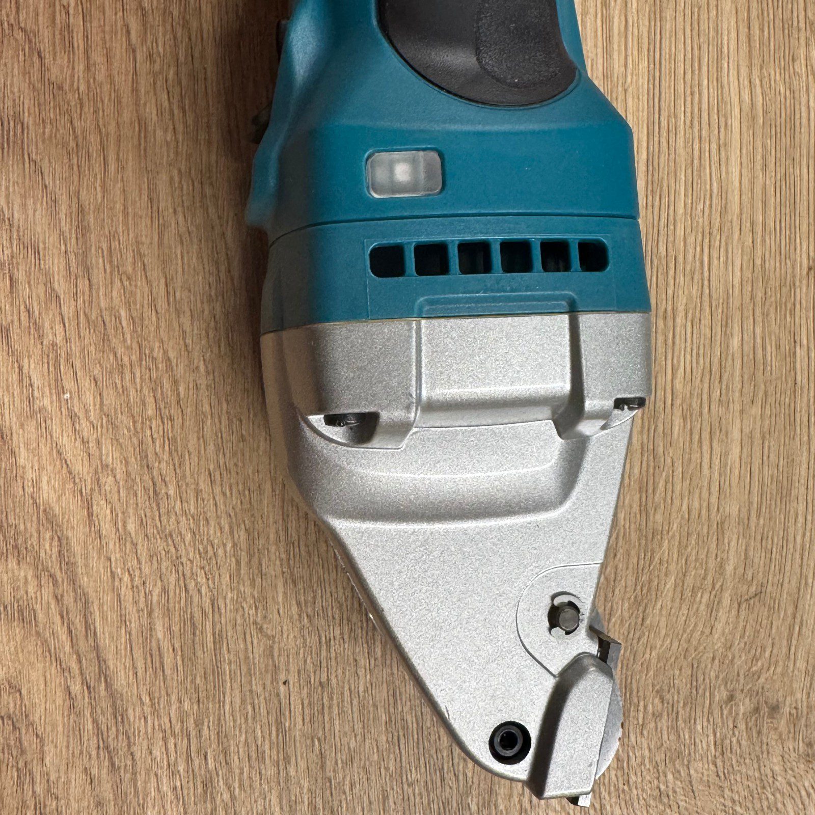 Makita DJS161 18V LXT Cordless Metal Straight Shear Bare Unit - Image 10