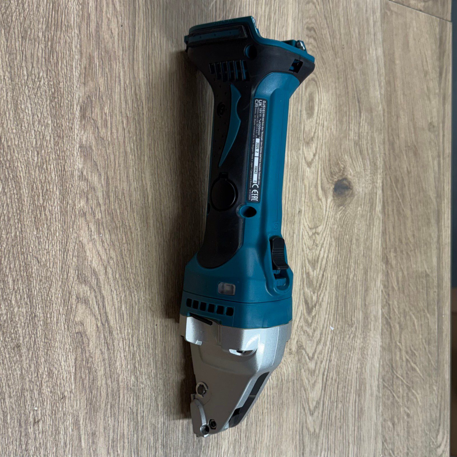 Makita DJS161 18V LXT Cordless Metal Straight Shear Bare Unit - Image 13