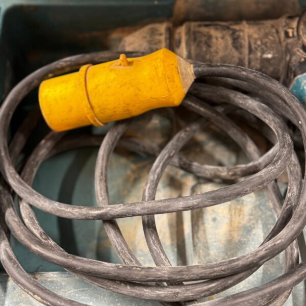 Makita HR3000C 110V SDS+ Rotary Hammer Drill with Case and Bits – Used