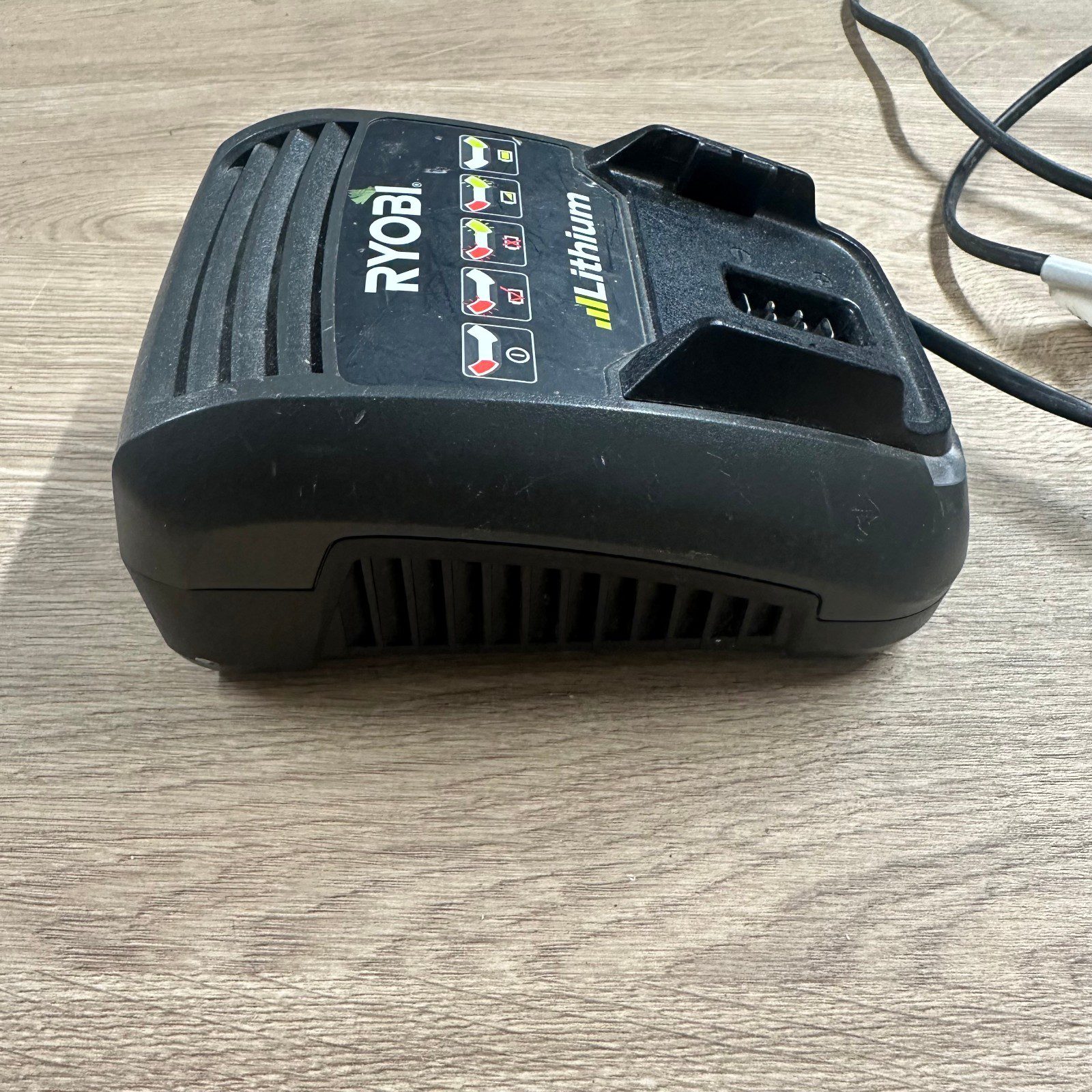 Ryobi BCL-1200 Lithium Battery Charger 12V Used Genuine UK Mains Plug Tested OK - Image 3