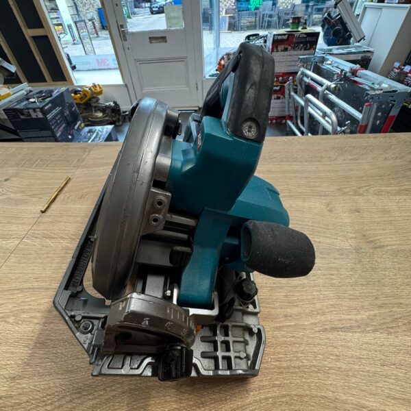 Makita HS004G XGT 40V Max Circular Saw Brushless Bare Unit Used
