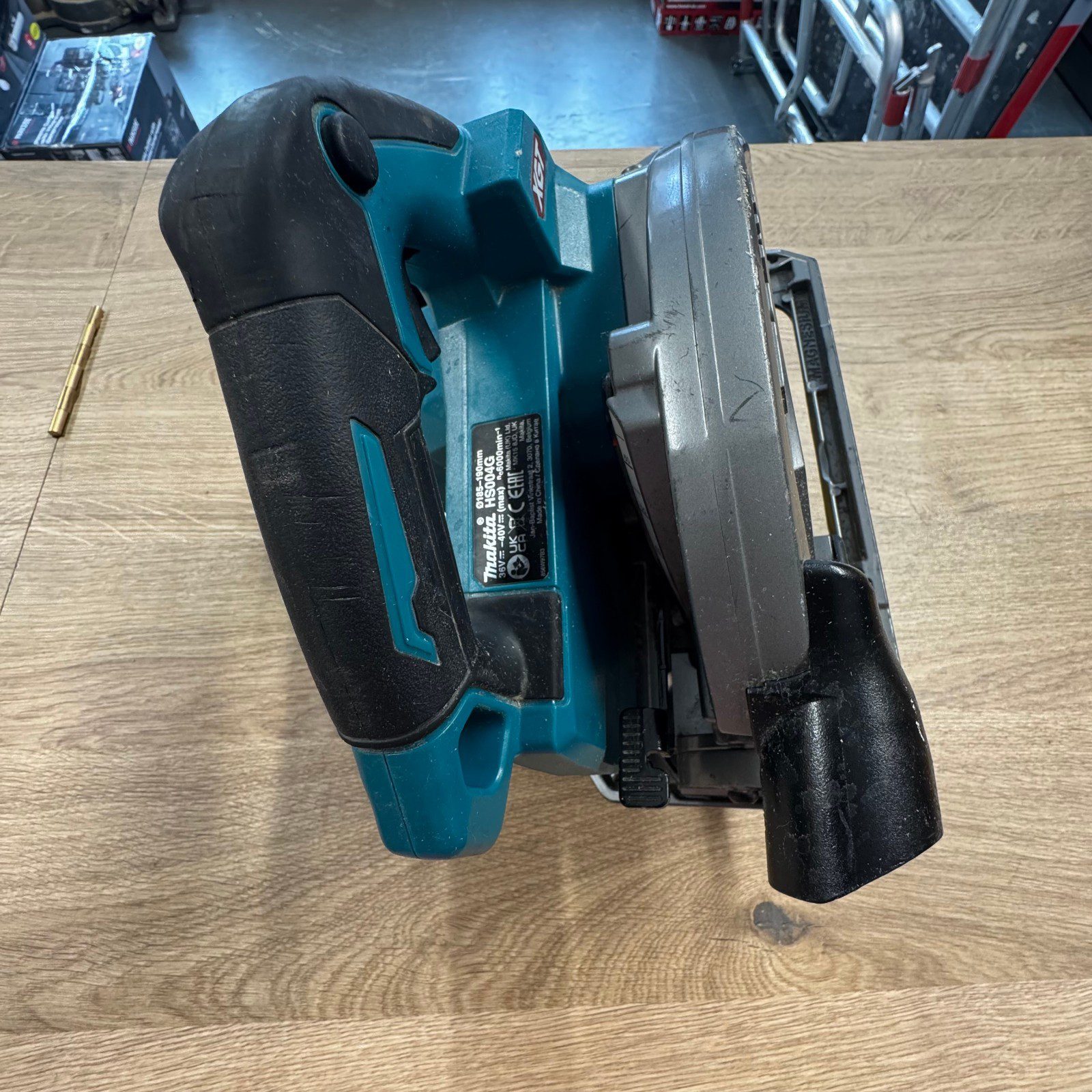 Makita HS004G XGT 40V Max Circular Saw Brushless Bare Unit Used - Image 7
