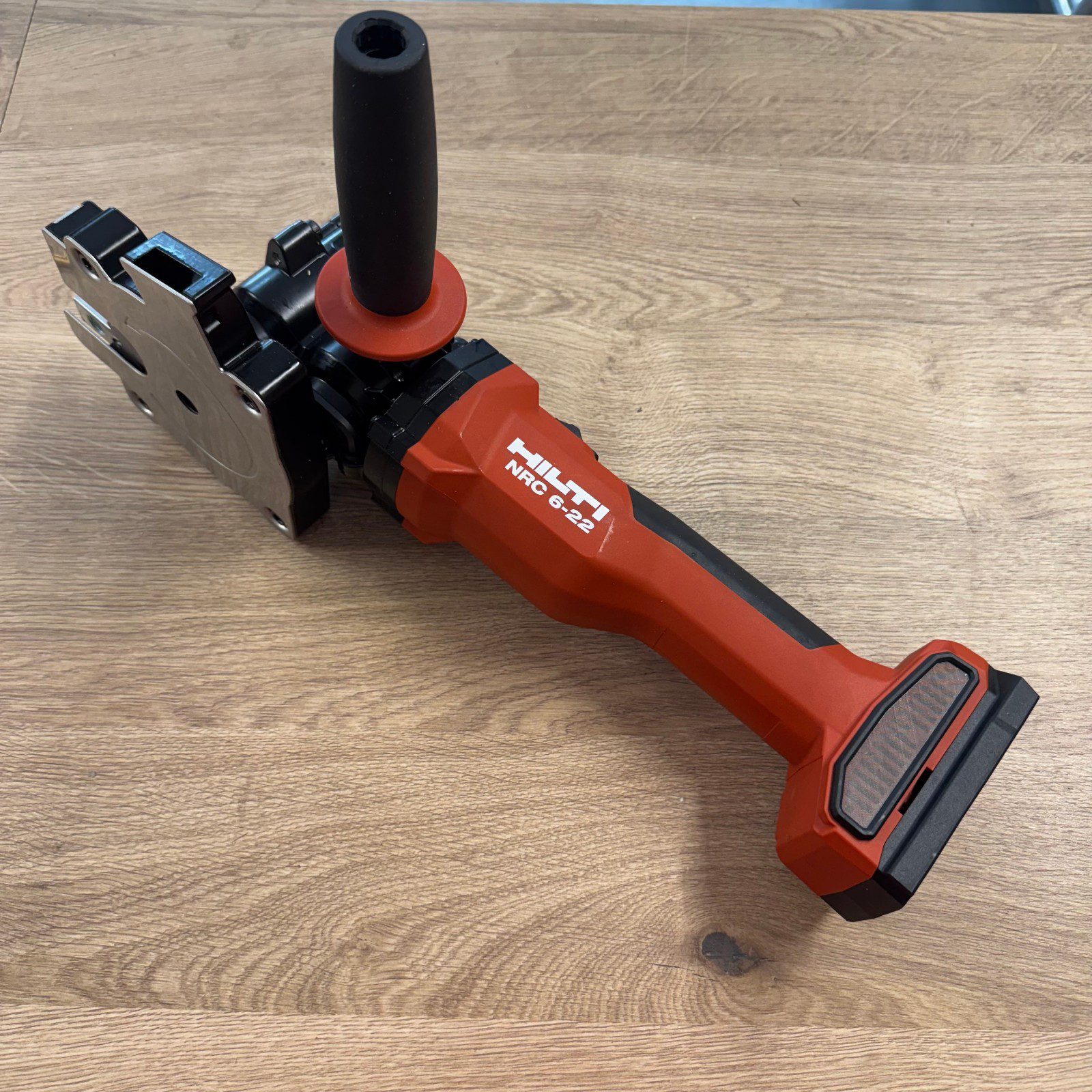 Hilti NRC 6-22 Cordless Rebar Cutter 22V Body Only With Case Used - Image 7