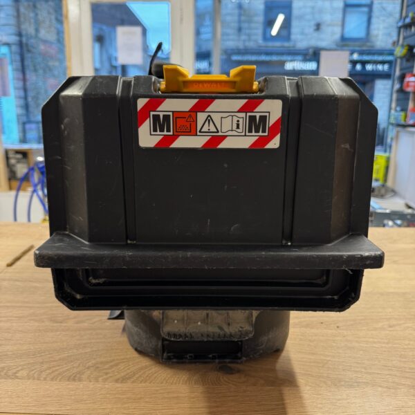 DeWalt DCV586M 54V FlexVolt Dust Extractor M Class Mains Cordless Tool Only with battery and charger Used