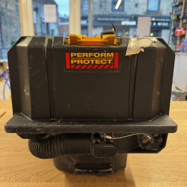 DeWalt DCV586M 54V FlexVolt Dust Extractor M Class Mains Cordless Tool Only with battery and charger Used