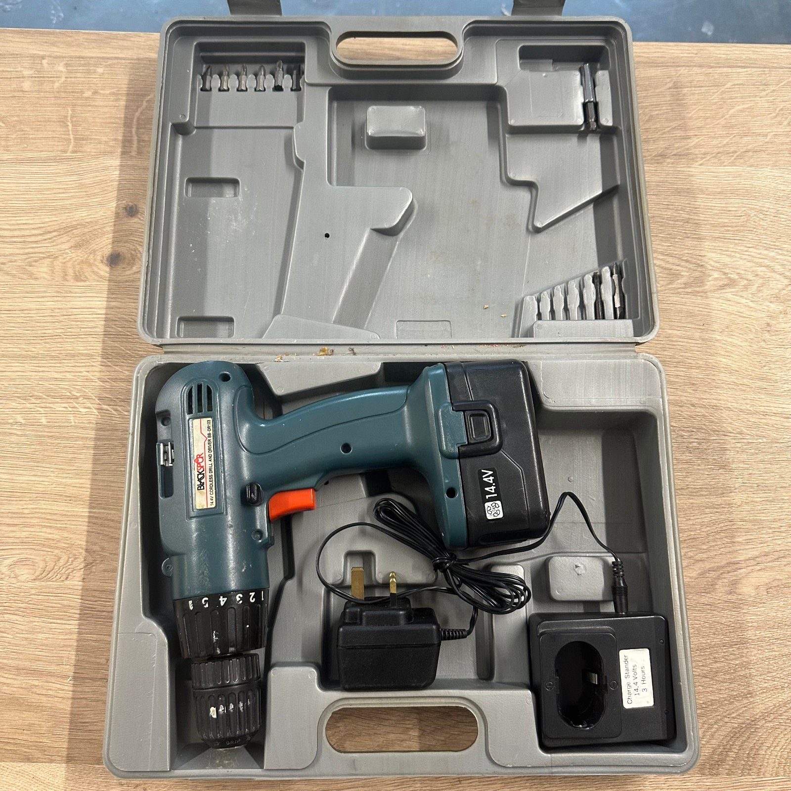 Blackspur 14.4V Cordless Drill Driver BB-DR103 With Battery Charger Case - Image 1