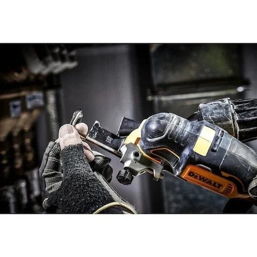 Dewalt DCS356P2 18v XR Brushless 3 Speed Multi Tool + Accessories 2x5.0ah Bat