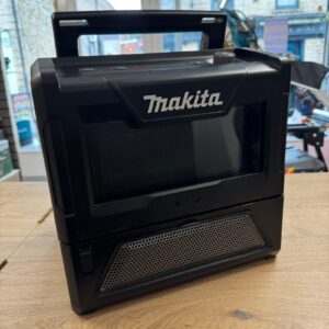 Makita MW001G Cordless Microwave XGT 40V Max Jobsite Microwave Body Only Tool