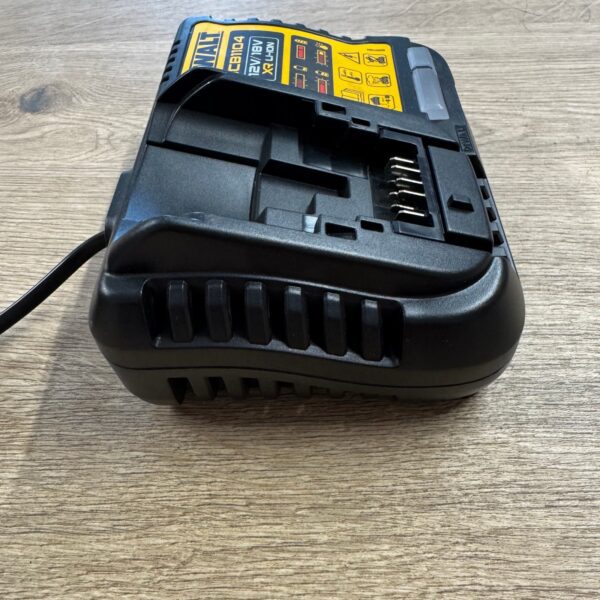 DeWalt DCB1104 Battery Charger 12V 18V XR Li-Ion Fast Charger