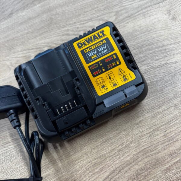 DeWalt DCB1104 Battery Charger 12V 18V XR Li-Ion Fast Charger