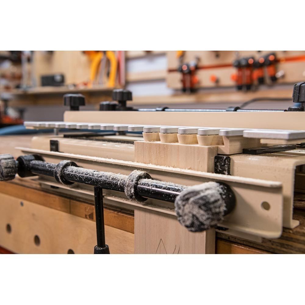 Axcaliber Dovetail Jig Woodworking Joint Jig 1/2 Template Adjustable Clamp - Image 10