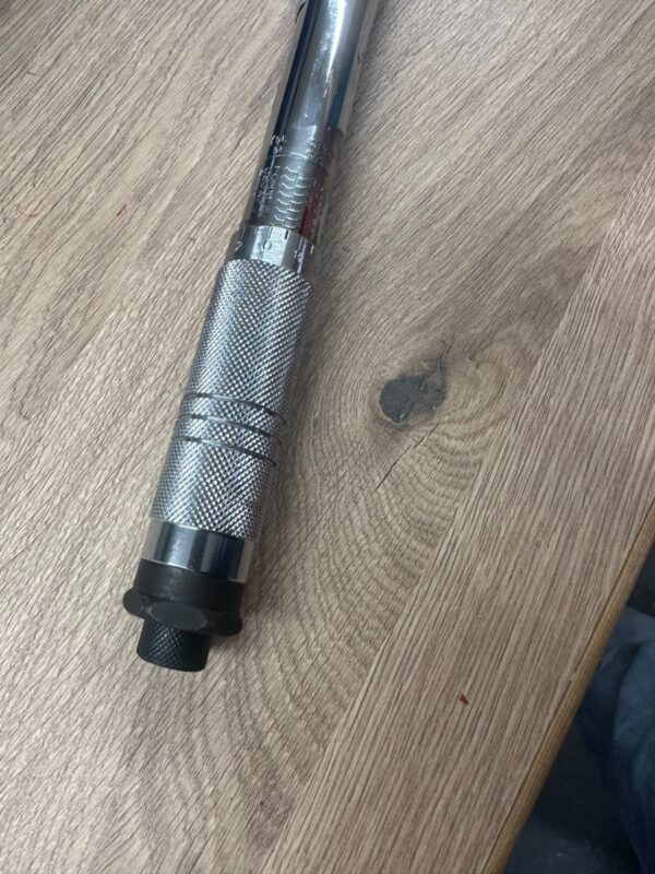 Laser 2002 Torque Wrench 1/2" Drive 10-150 ft-lb with Case Used Tool Set