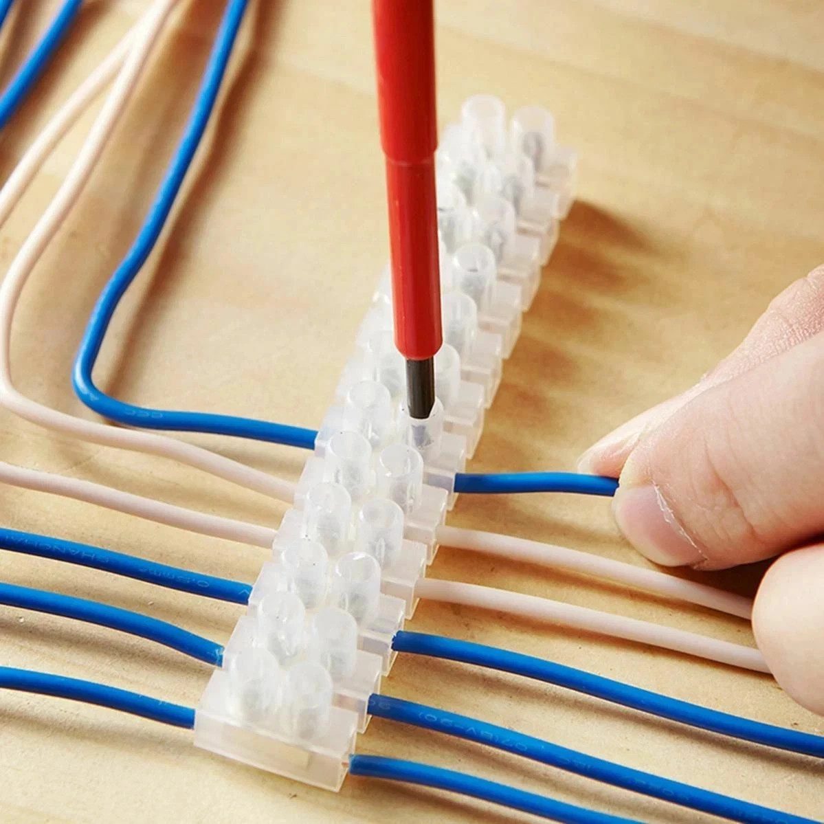 Dekton 6 Piece DT85110 Insulated Screwdriver Set VDE Phillips Flat 1000V - Image 6