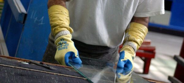 Showa GP-KV1 Latex grip glove with Kevlar Cut Protection Size 7/S