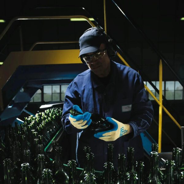 Showa GP-KV1 Latex grip glove with Kevlar Cut Protection Size 7/S