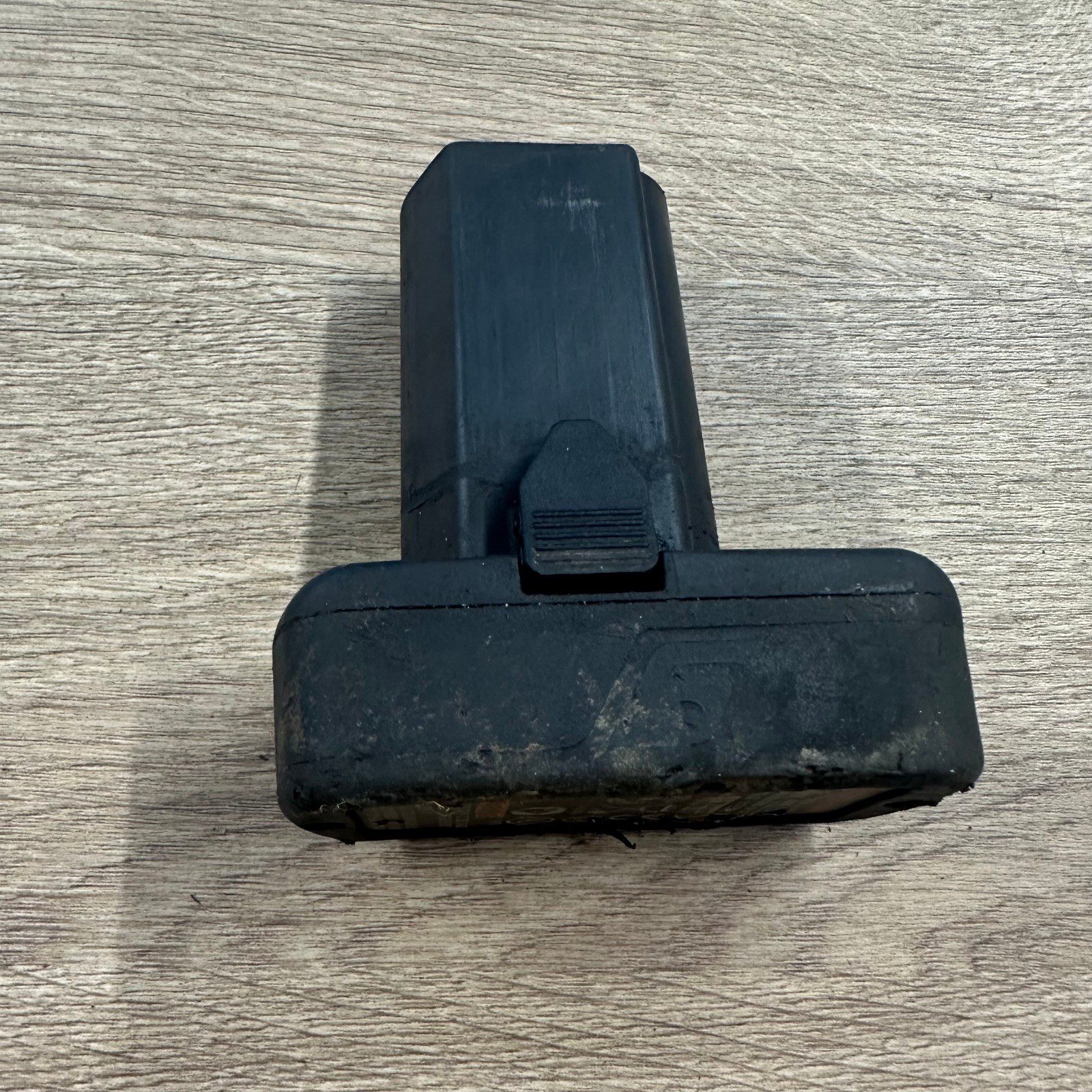 Snap-on CTB8174 14.4V 2.5Ah Lithium Ion Battery Used Power Tool Battery Pack - Image 1