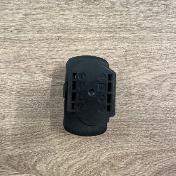 Snap-on CTB8174 14.4V 2.5Ah Lithium Ion Battery Used Power Tool Battery Pack