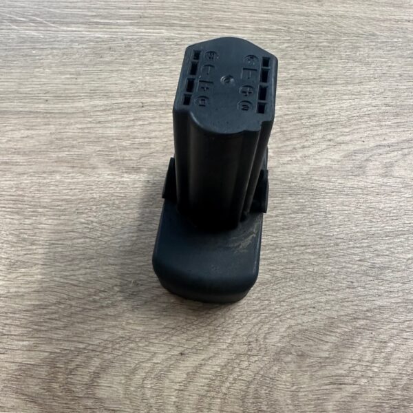 Snap-on CTB8174 14.4V 2.5Ah Lithium Ion Battery Used Power Tool Battery Pack