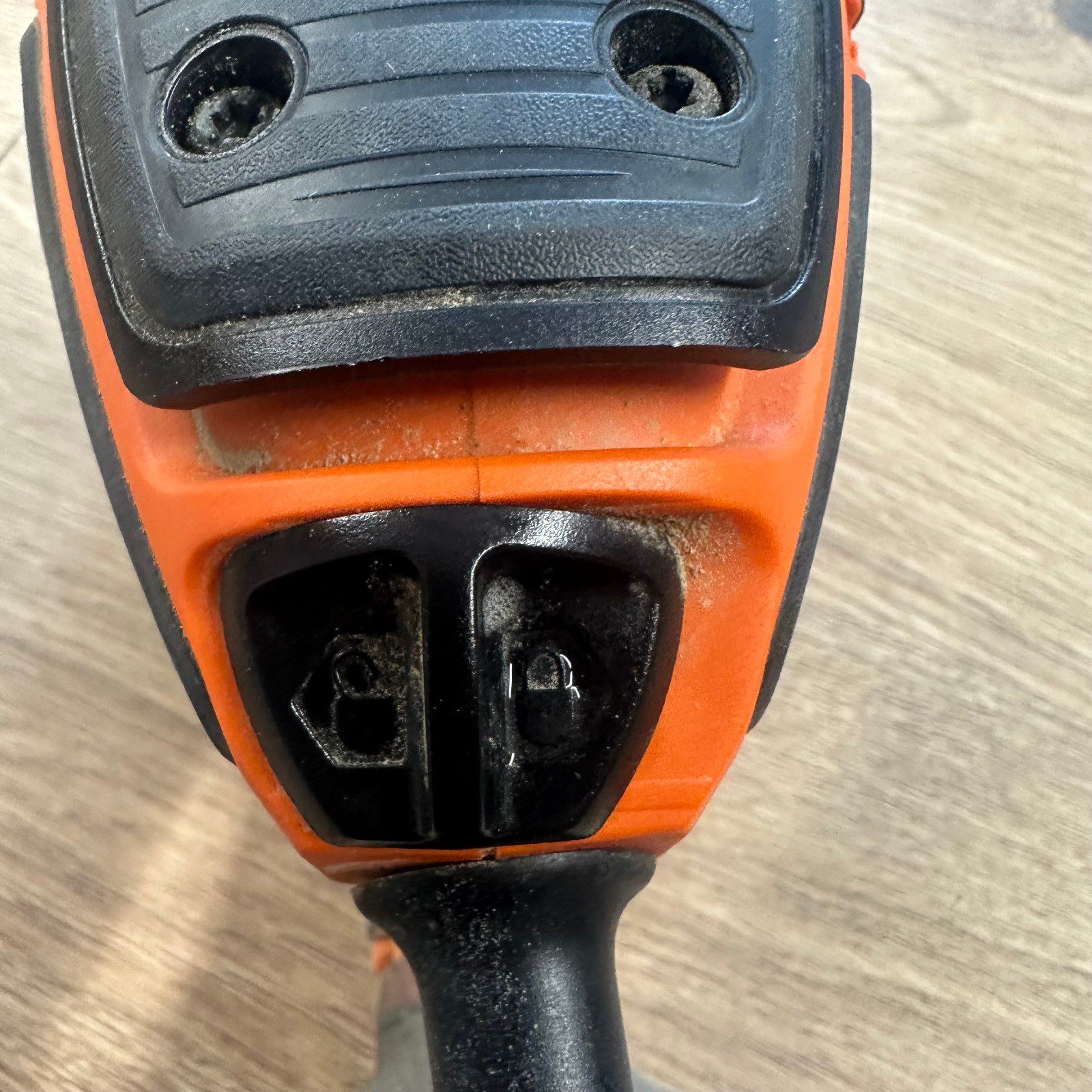 Black+Decker BDERO600 Used Random Orbital Sander Electric Palm Sander With Dust - Image 10