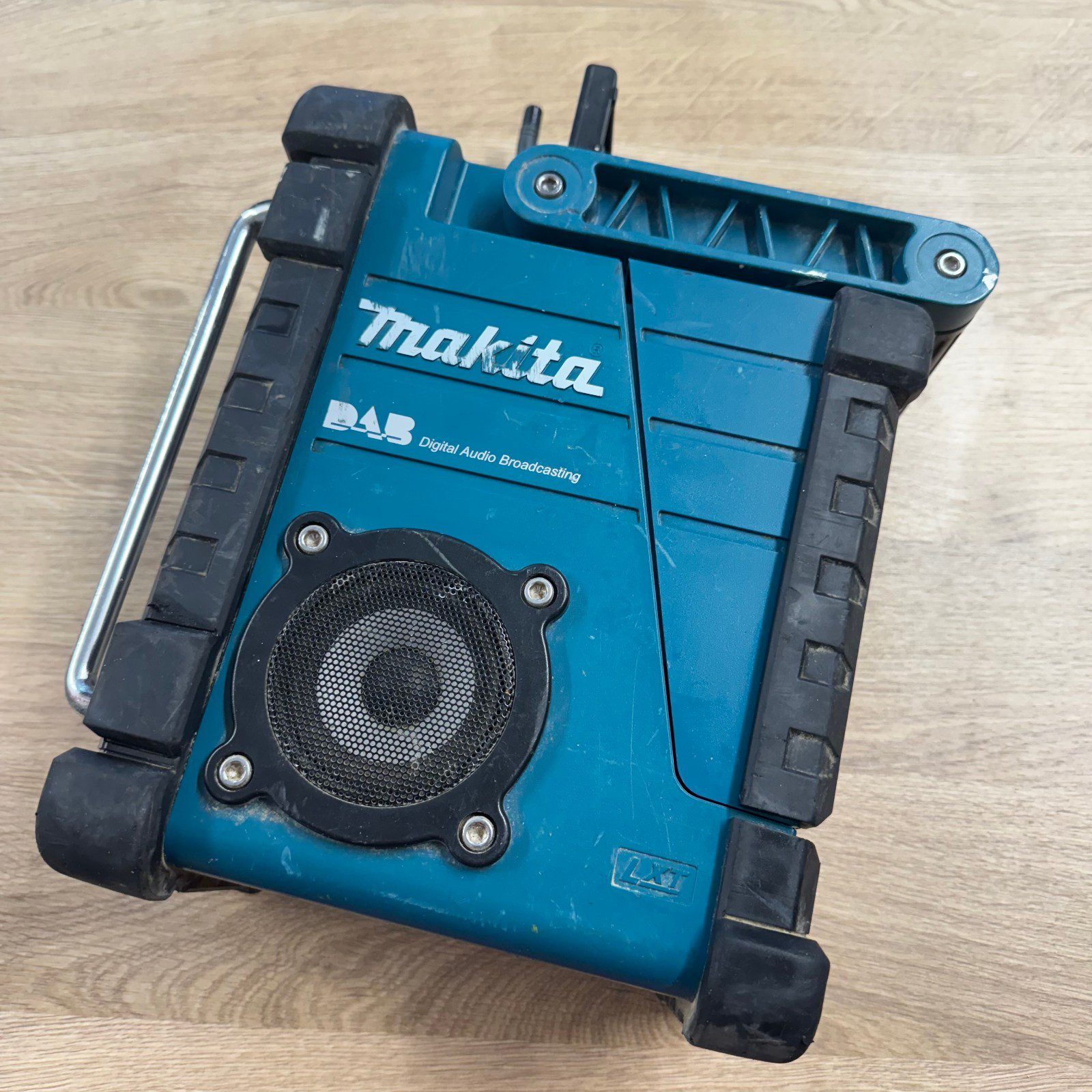 Makita BMR104 DAB Site Radio Used 18V LXT Jobsite Radio Body Only - Image 18