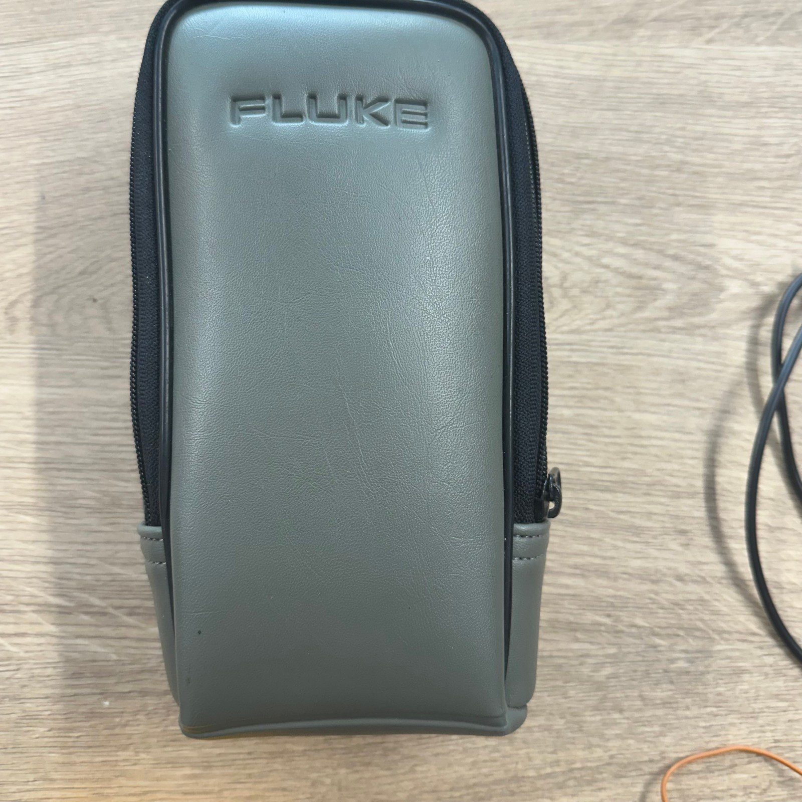 Fluke 179 True RMS Digital Multimeter With Case Leads And Type K Adapter Used - Image 12