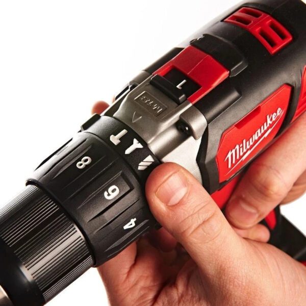 Milwaukee M18 BPD-402C Combi Drill Kit 18V 2x 4.0Ah Batteries Charger Case