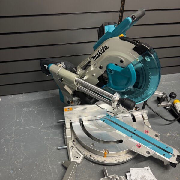 Makita LS1219L 305mm Slide Compound Mitre Saw Laser 110V Wood Cutting Saw