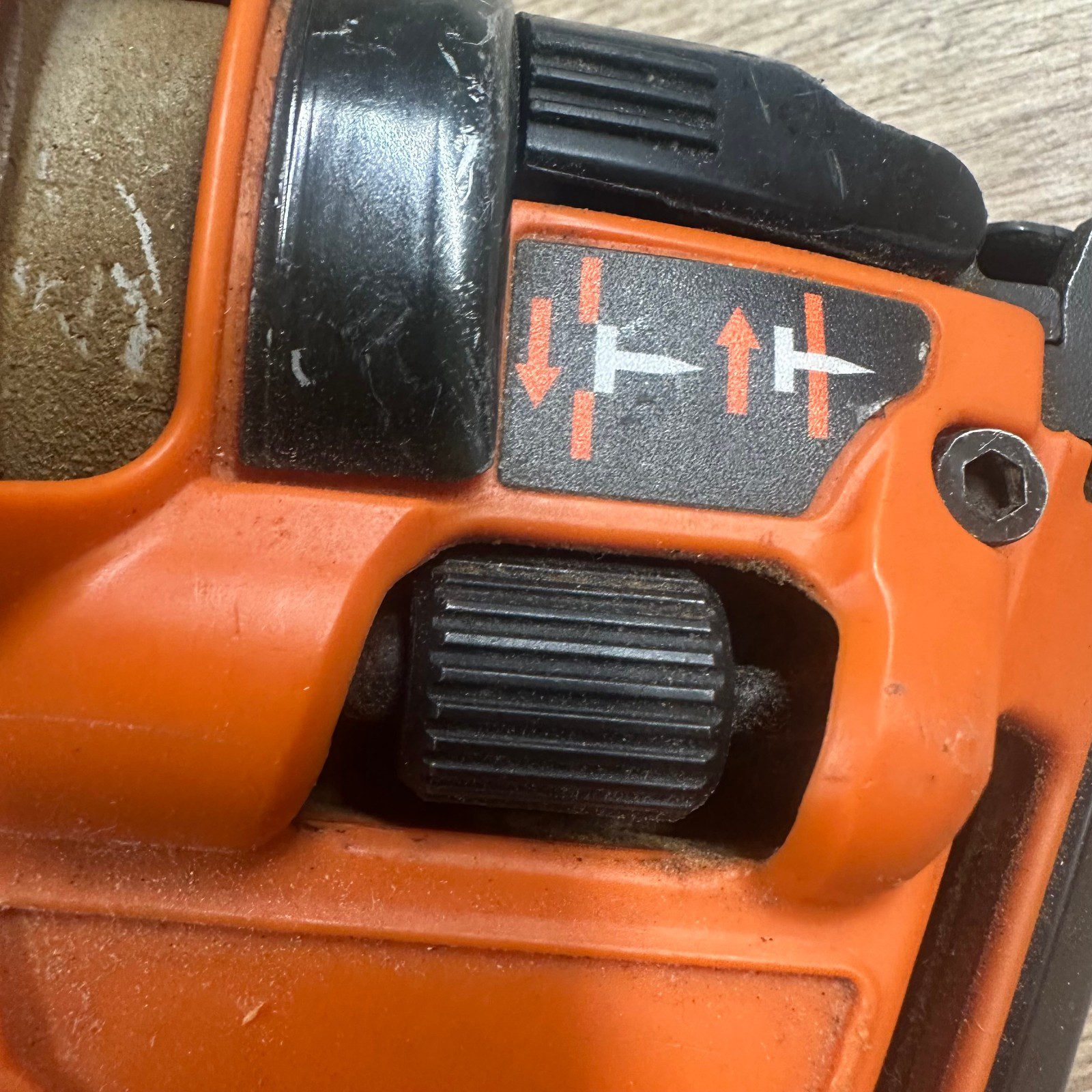 Paslode IM65A F16 Lithium Second Fix Brad Nailer 16G 32–63mm Nail Gun - Image 12