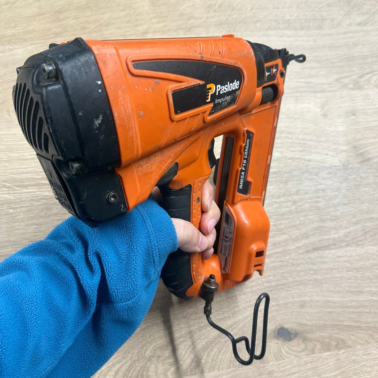 Paslode IM65A F16 Lithium Second Fix Brad Nailer 16G 32–63mm Nail Gun - Image 13