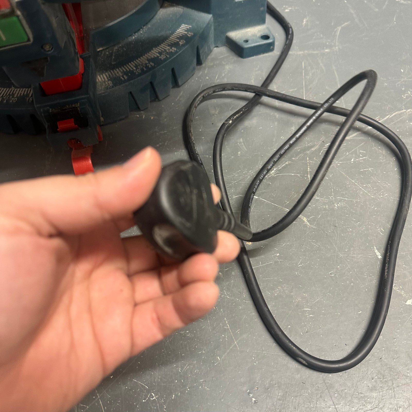 Bosch GTM 12 JL 305mm Combination Mitre Table Saw 240V 1800W Used Tool - Image 10