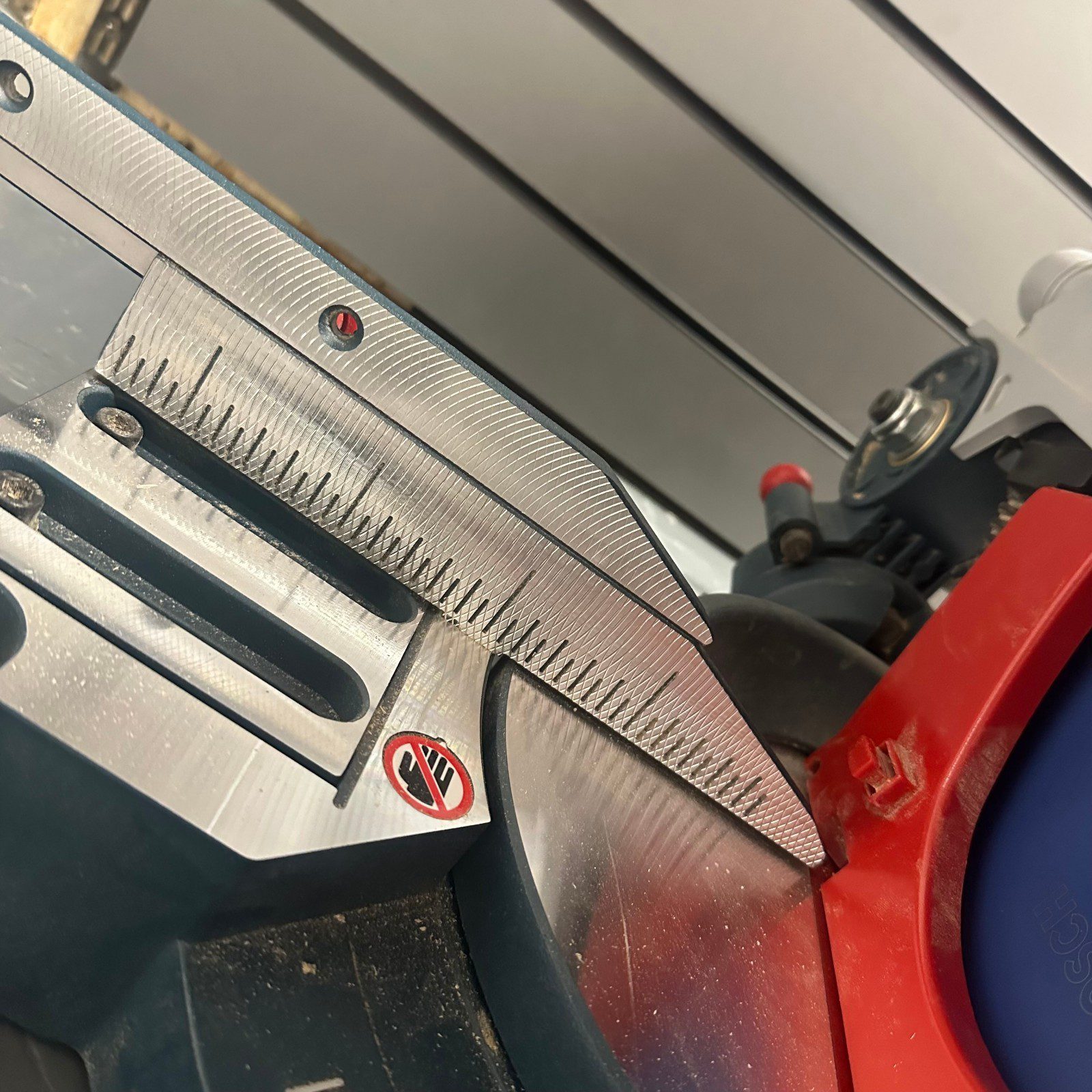 Bosch GTM 12 JL 305mm Combination Mitre Table Saw 240V 1800W Used Tool - Image 18