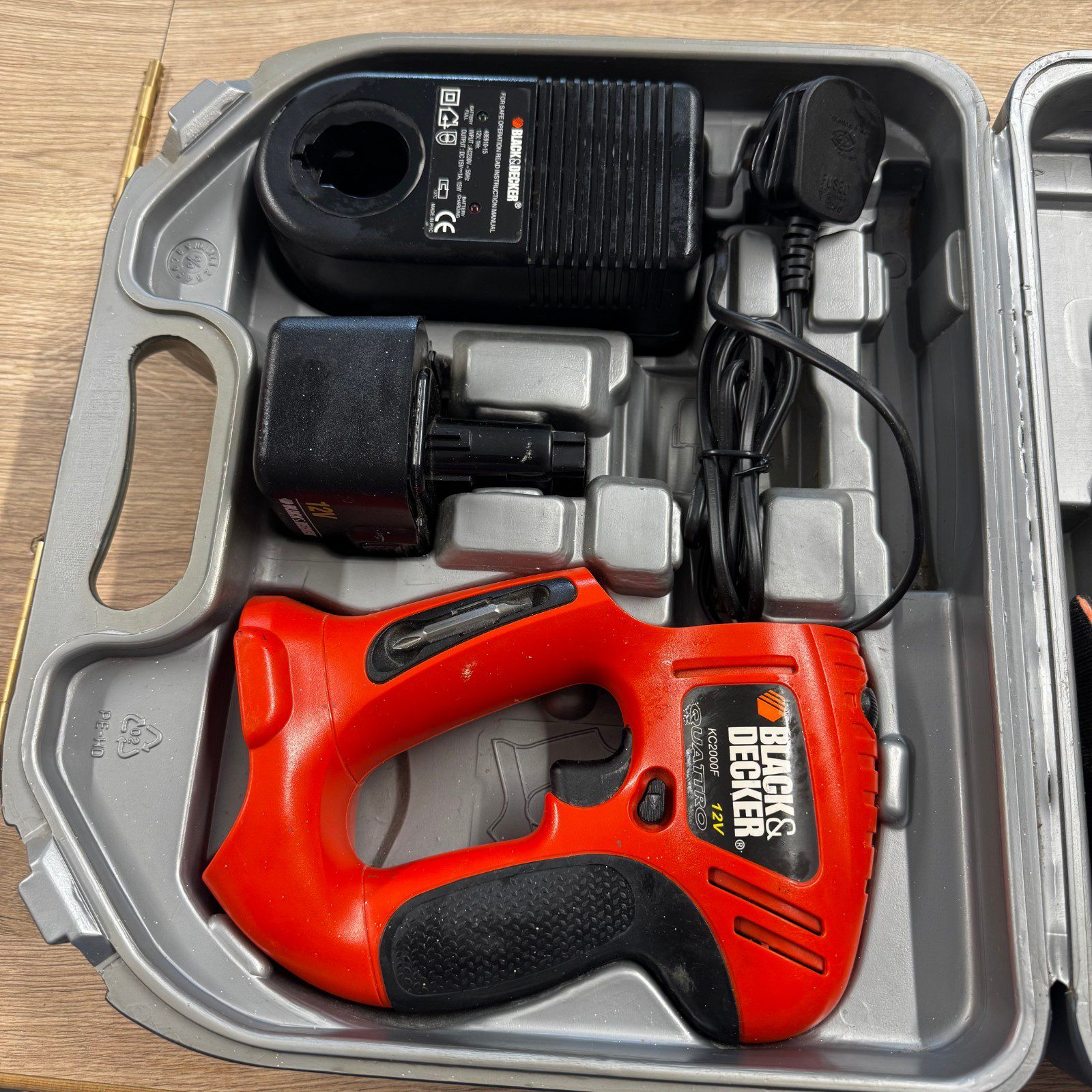 Black & Decker KC2000F 12V Quattro Multi Tool Drill Sander Jigsaw Kit Case - Image 2